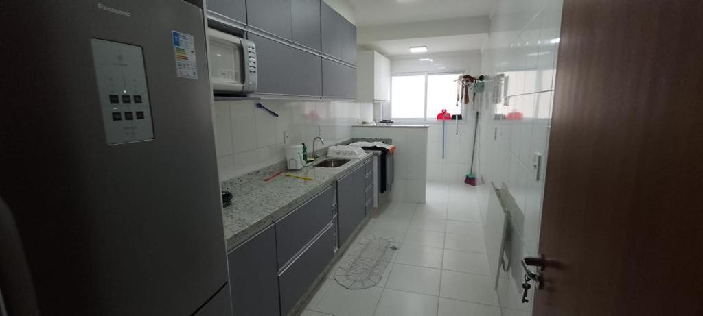 Apartment Encantador - 50 Metros Da Praia Grande (Santos)